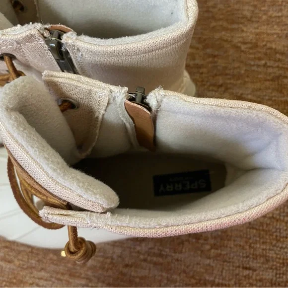 Sperry Women's Beige and Gold Top Sider Canvas Rain Boots. Size 9 - Picture 3 of 9